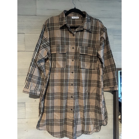 Women's long plaid button-down shirt, size L, brown with black - Picture 3 of 8
